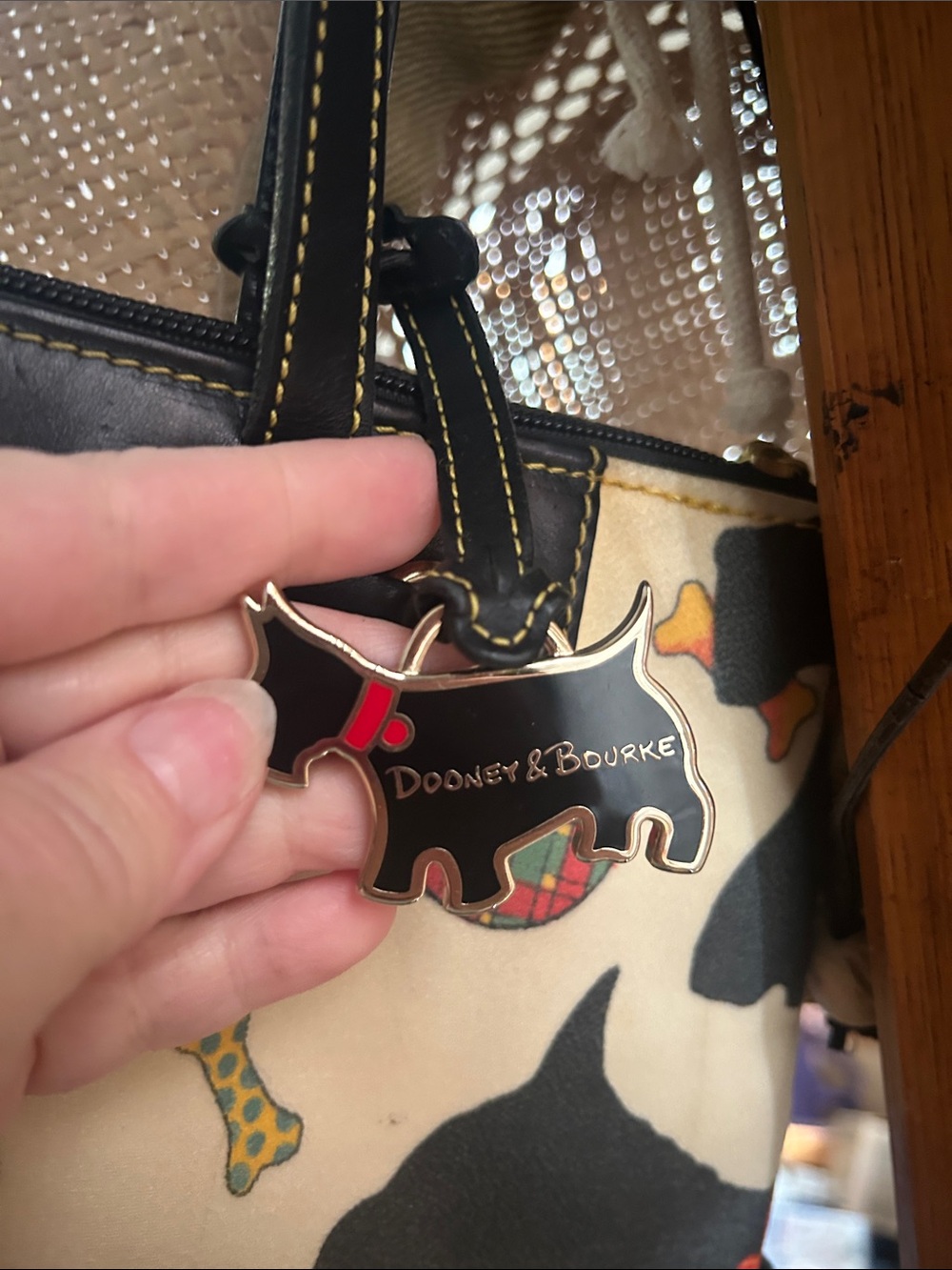 Dooney & Bourke Cream Tote with Black Scottie Dog Print - Picture 3 of 7
